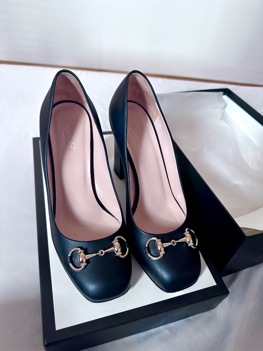 Authentic Gucci Pumps
